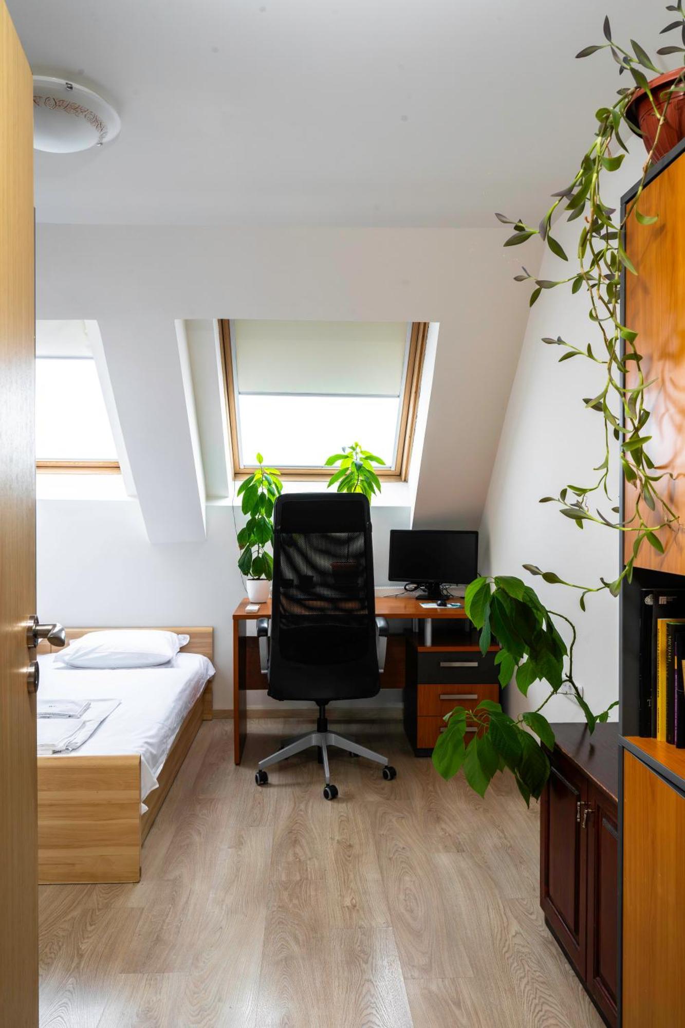 Forest - Spacious 2bd With Secure Free Parking By Flat Mаnager Sofia