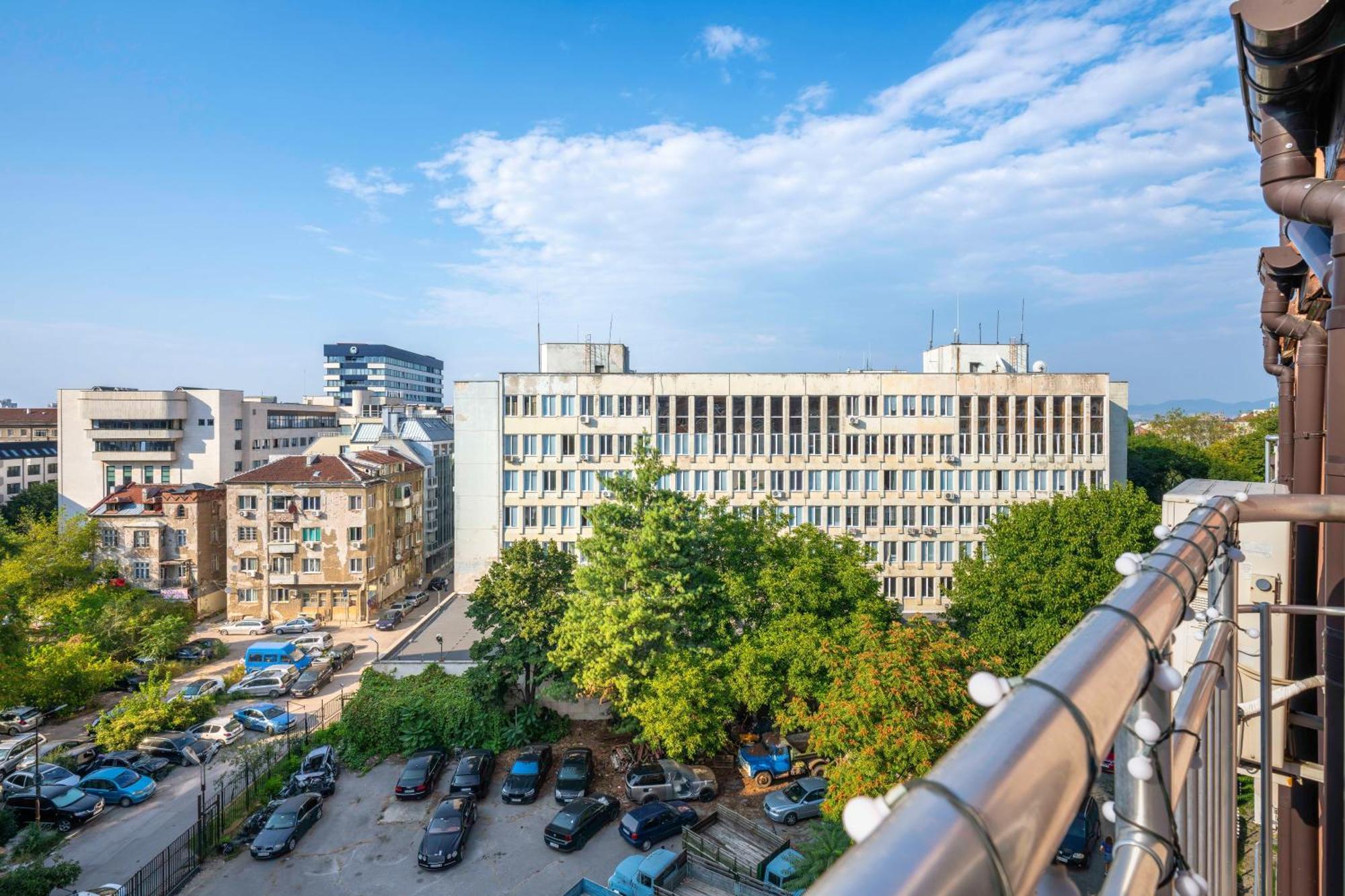 Appartement Spacious 2Bd Flat With Secure Free Parking Sofia