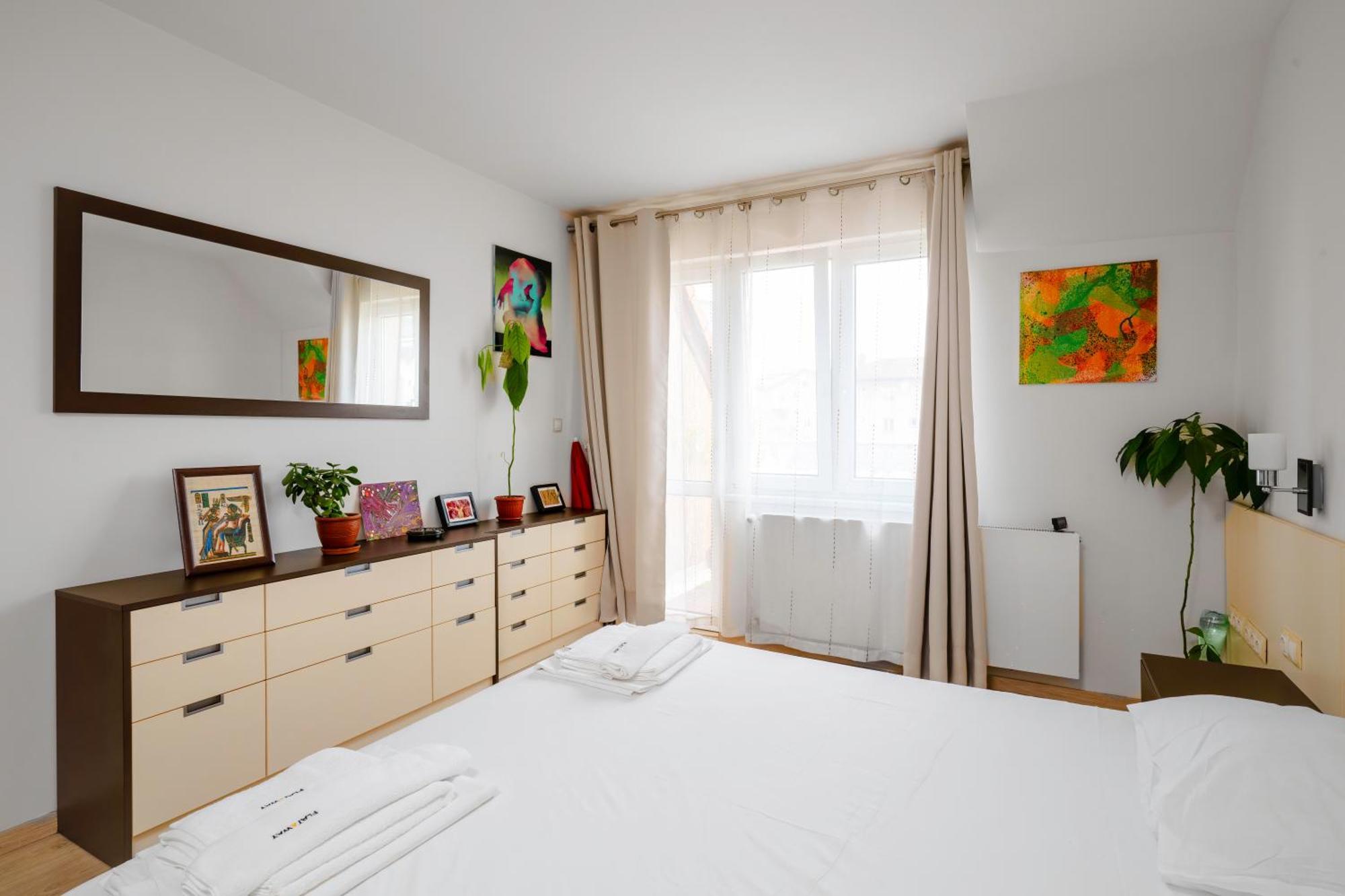 Apartamento Forest - Spacious 2bd With Secure Free Parking By Flat Mаnager Sofía
